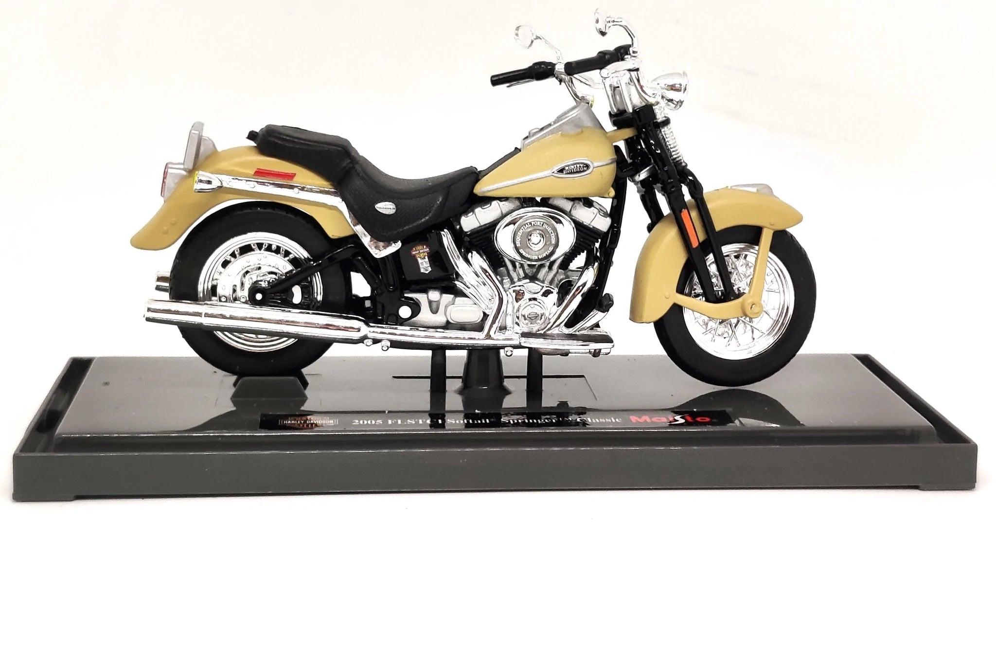 Maisto Harley Davidson 2005 FLSTCI Softail springer classic Diecast 1/18